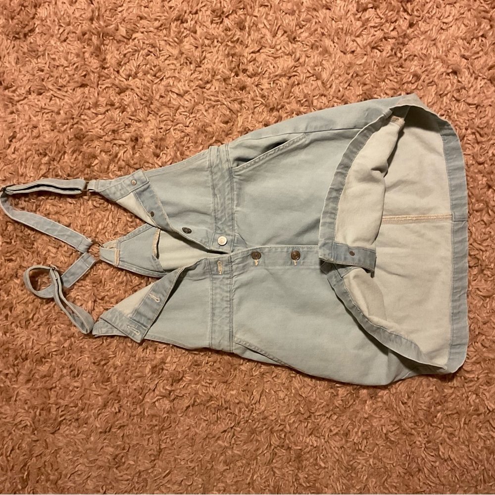 Hello! I am selling verbals with a skirt. Rarely worn!